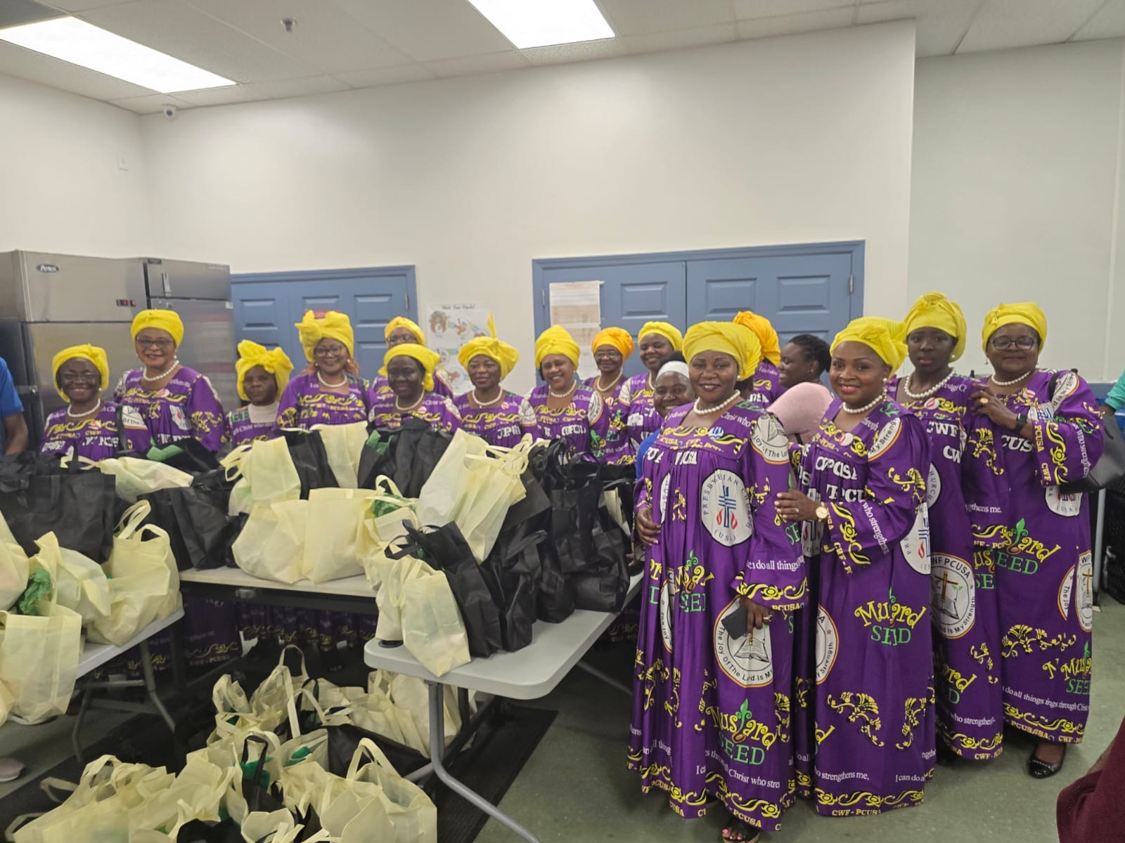 8ee751f6-9d49-4624-8d65-c10bebb33216